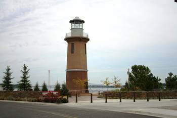 Clover Island Lighthouse